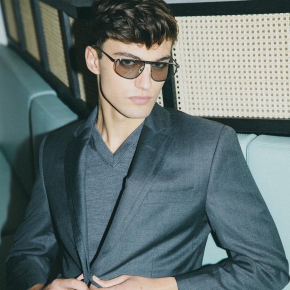 GUCCI GOLD SMOKE UNISEX GG0841S 60MM UNISEX SUNGLASSES - Picture 4 of 8